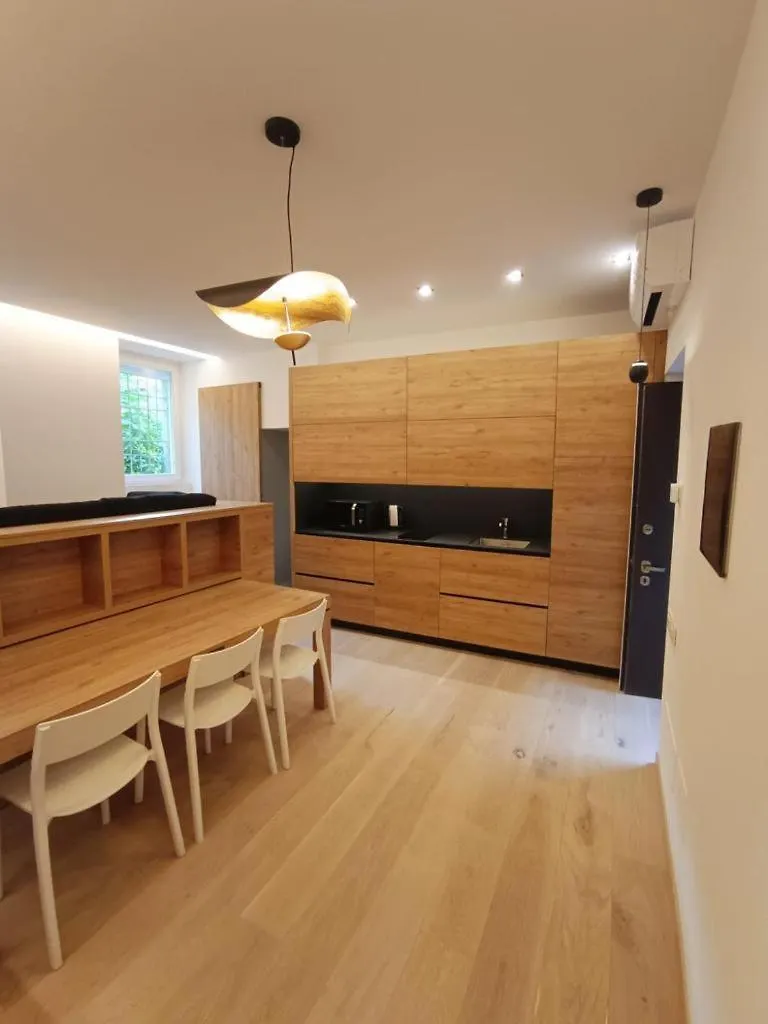 Casa Indipendenza Apartment Como