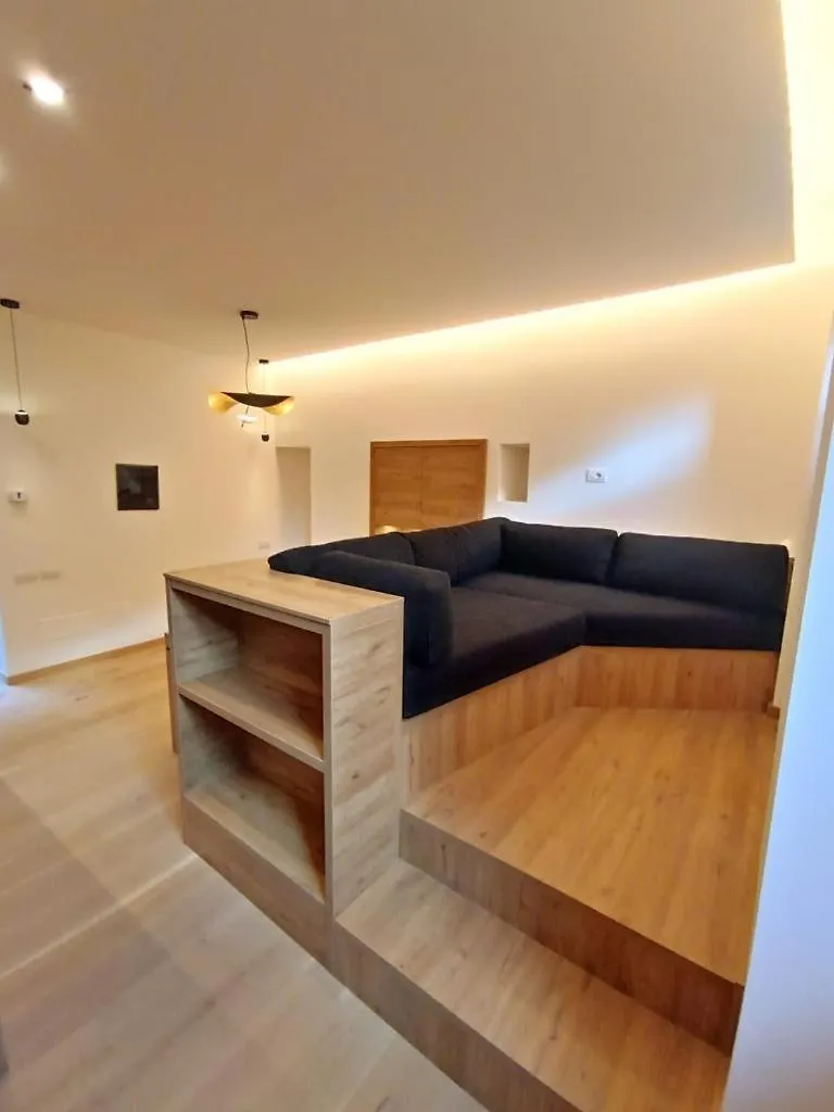 Casa Indipendenza Apartment Como 0*,